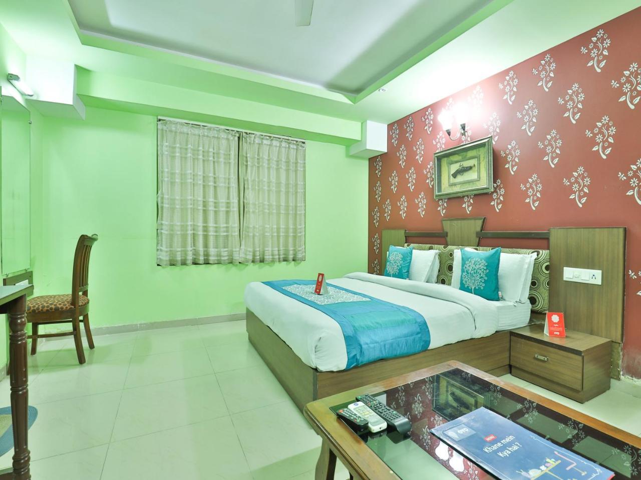 Oyo 4161 Hotel Shailly Inn Ahmedabad Exterior foto