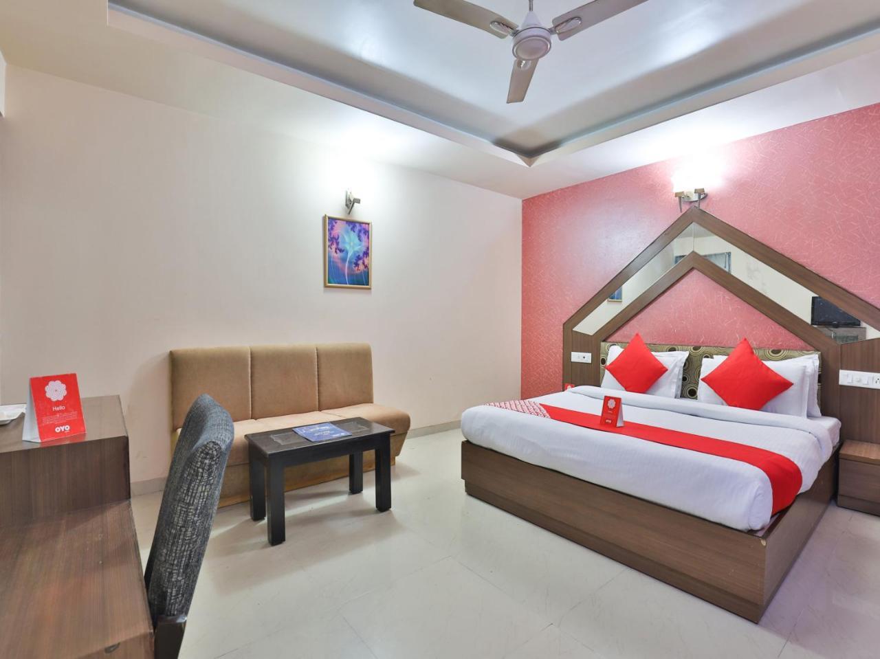 Oyo 4161 Hotel Shailly Inn Ahmedabad Exterior foto