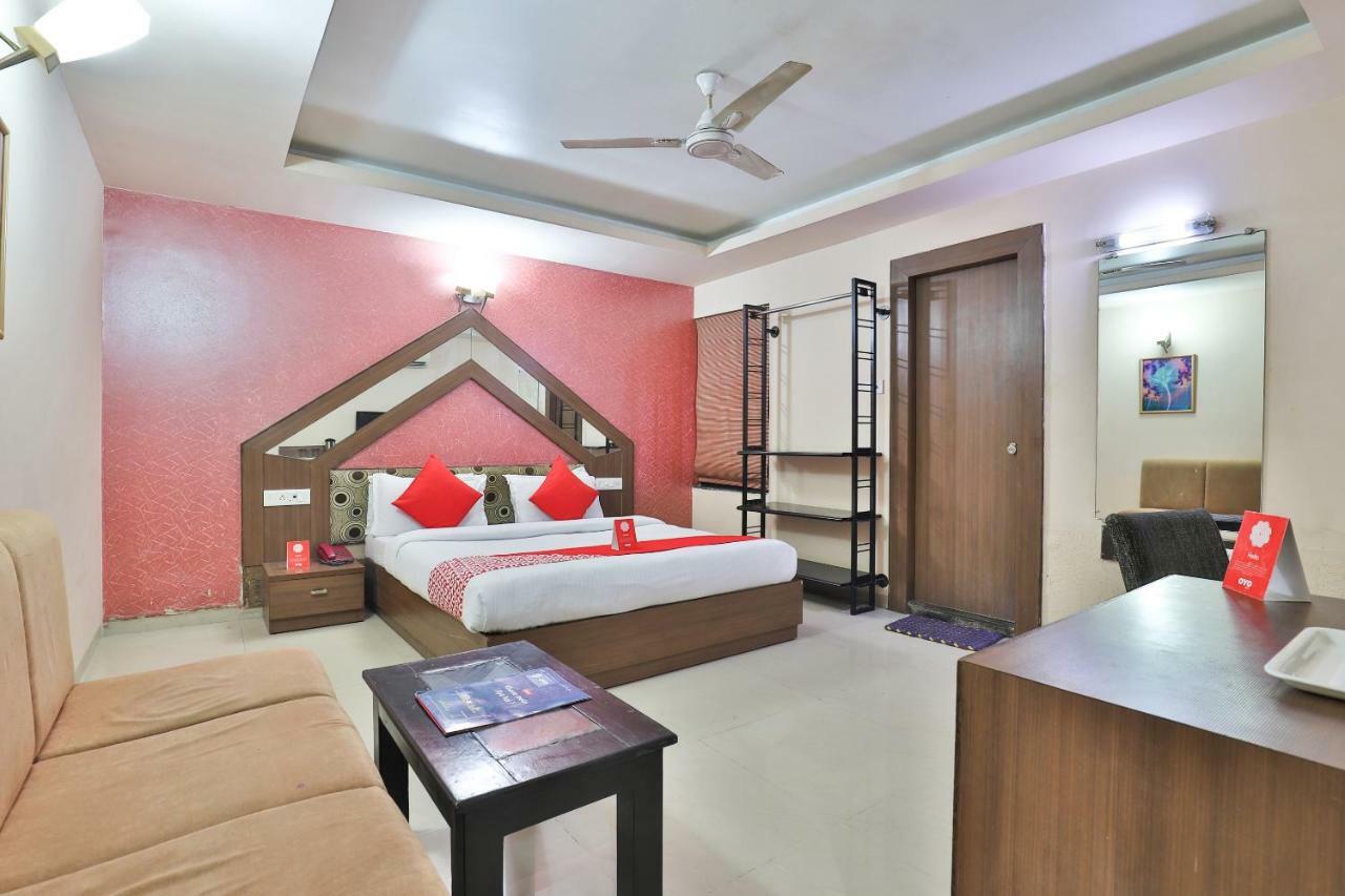 Oyo 4161 Hotel Shailly Inn Ahmedabad Exterior foto